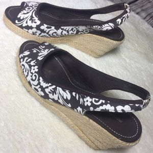 Montego Bay Club Wedges Open Toe Size 8.5W